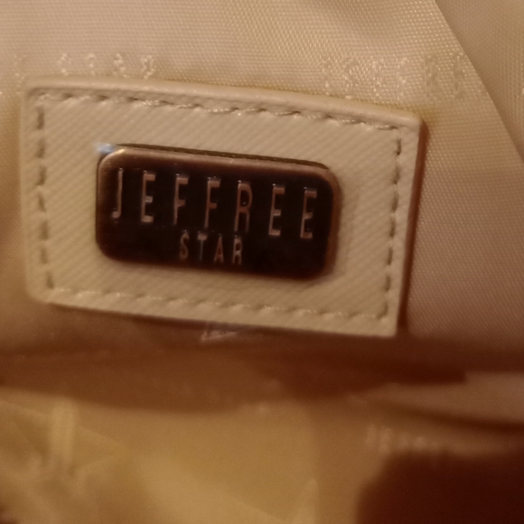 JEFFREE STAR COSMETICS Fanny Pack Bag Peachy Pink - Picture 5 of 12